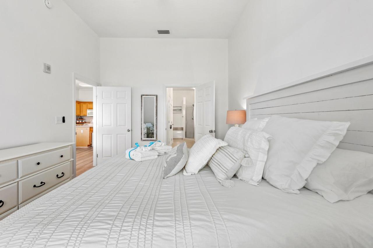 Remarkably Updated 3/2 In Seagrove Highlands - Gulf Views Sleeps 9! Santa Rosa Beach Exterior photo